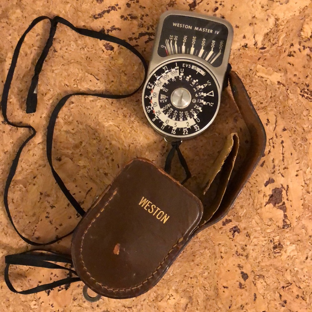 ⬇️⬇️Vintage Weston Master IV light meter